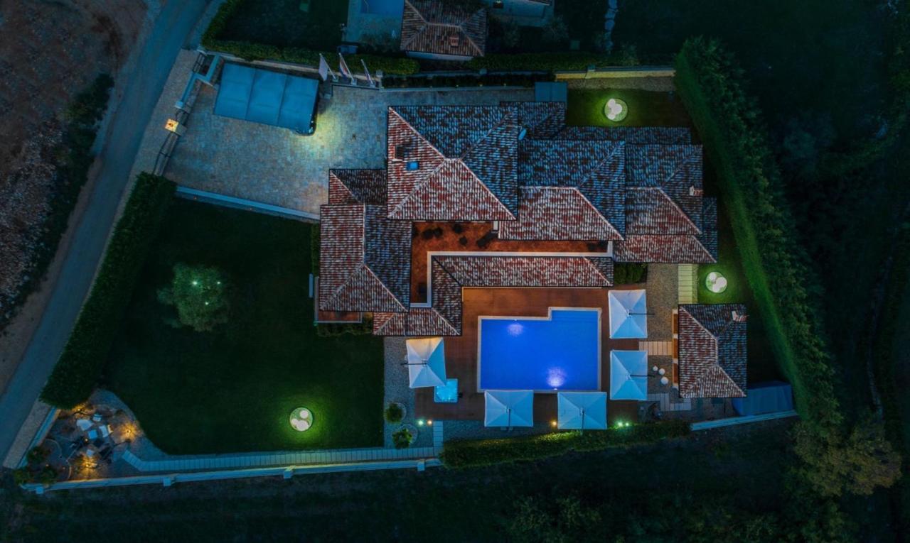 Villa Carolus-Luxurious Istrian Villa Barat  Kültér fotó