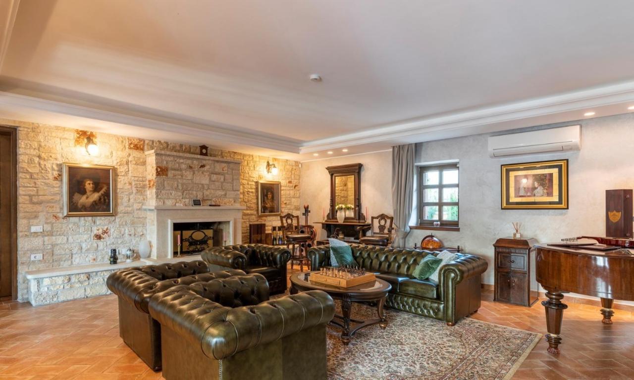 Villa Carolus-Luxurious Istrian Villa Barat  Kültér fotó