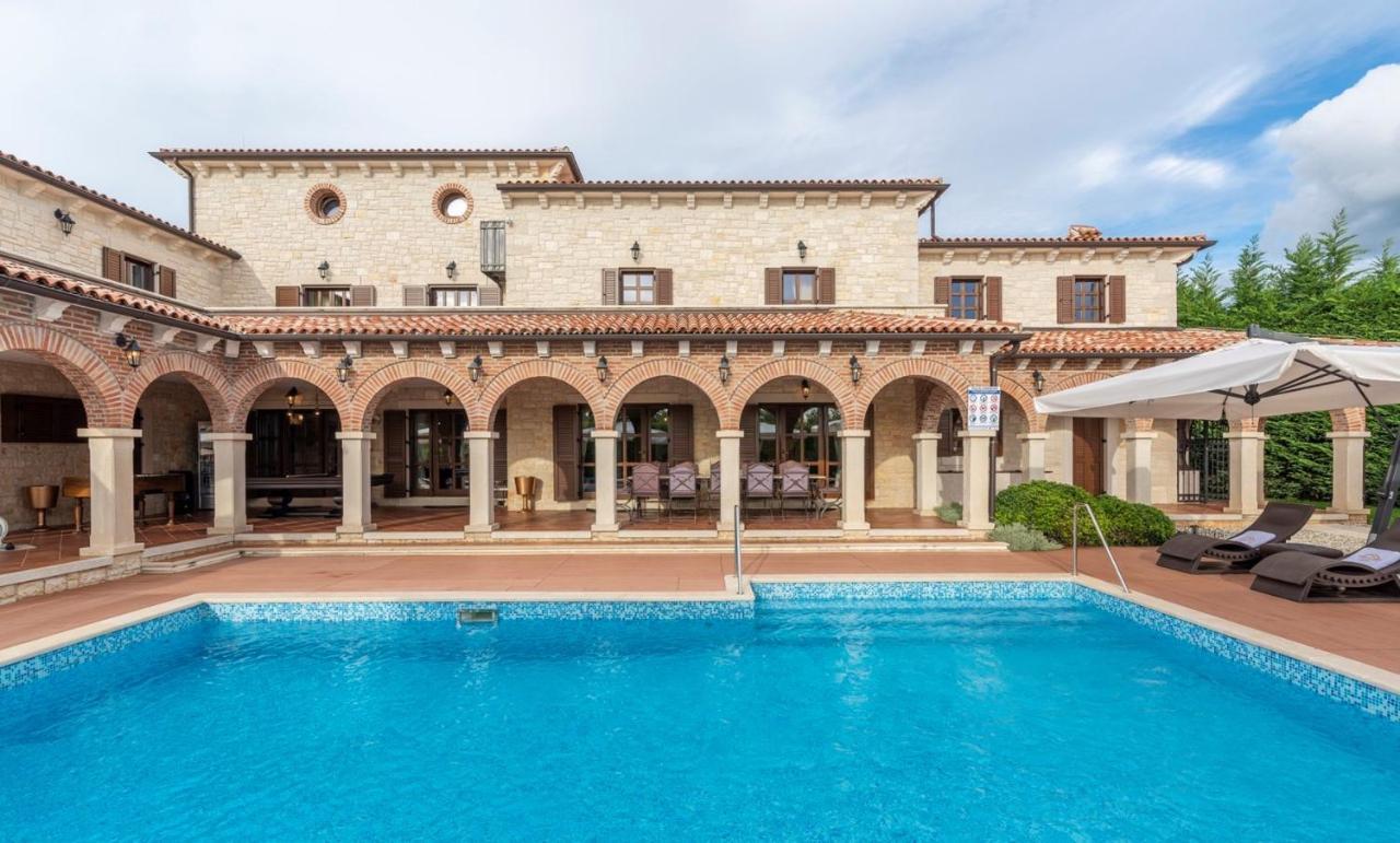 Villa Carolus-Luxurious Istrian Villa Barat  Kültér fotó
