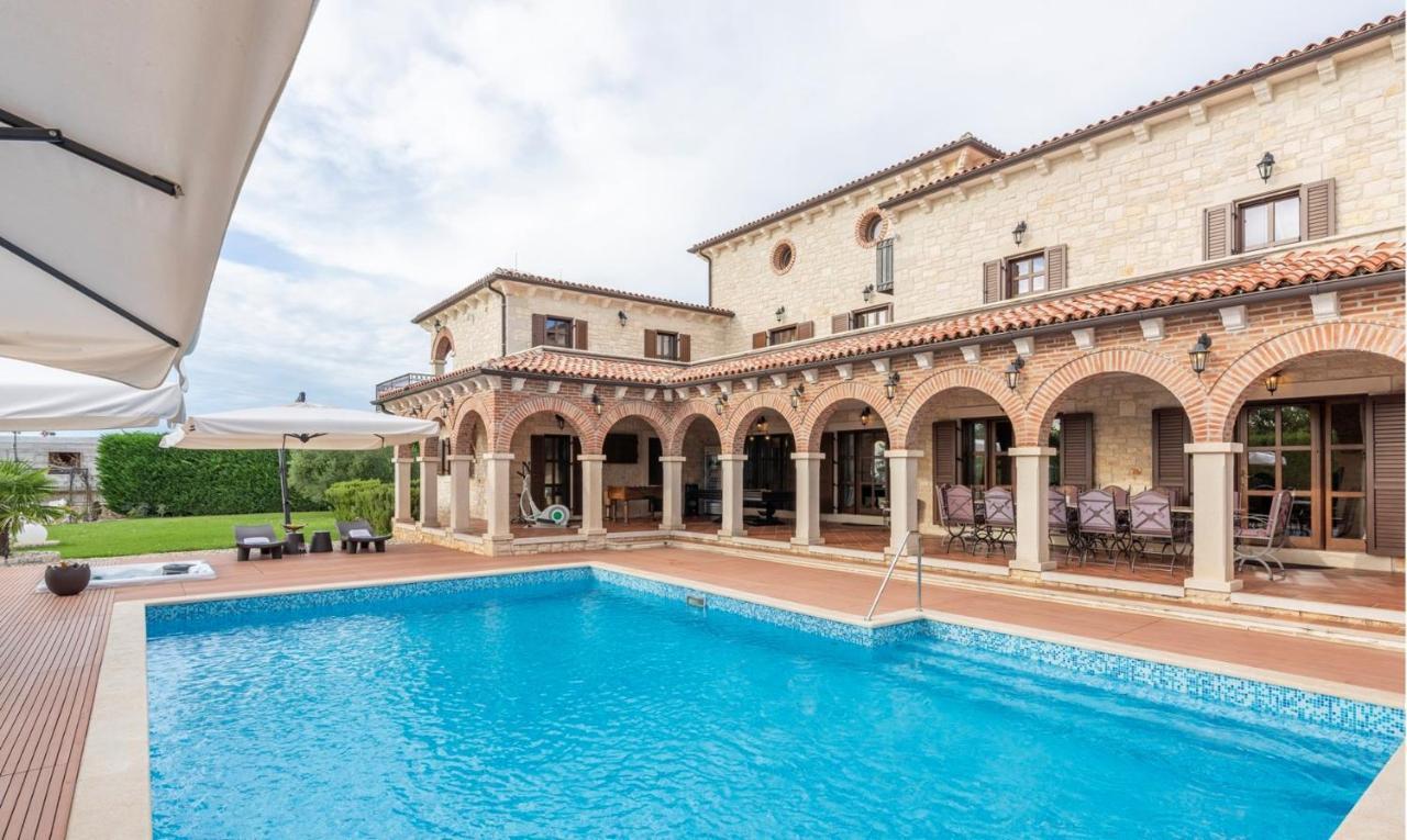 Villa Carolus-Luxurious Istrian Villa Barat  Kültér fotó
