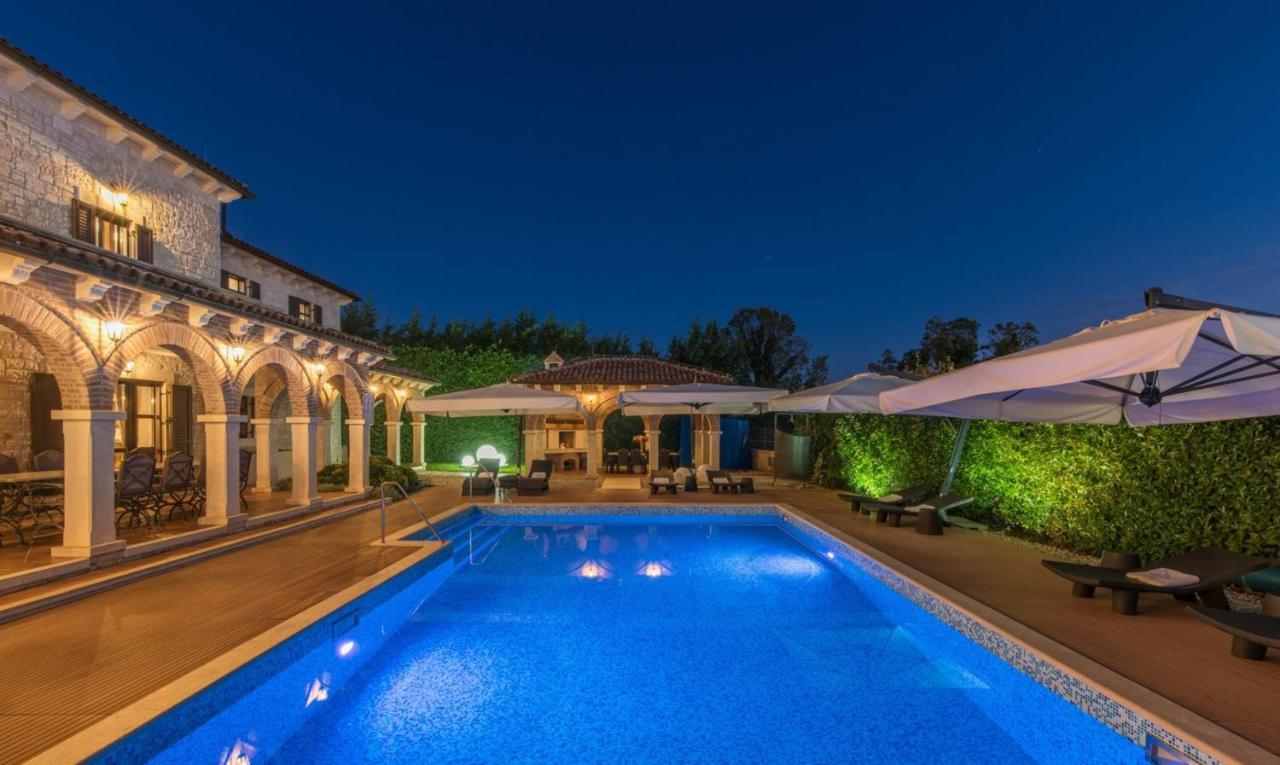 Villa Carolus-Luxurious Istrian Villa Barat  Kültér fotó