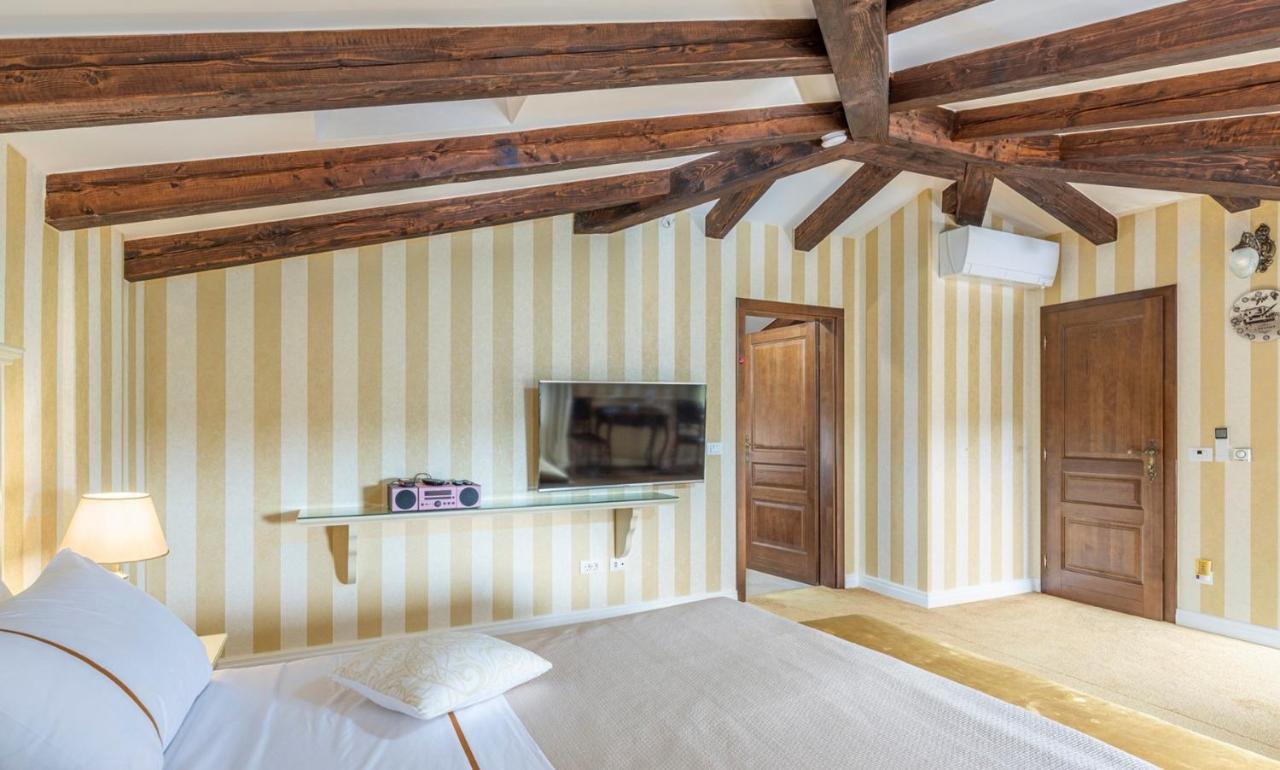Villa Carolus-Luxurious Istrian Villa Barat  Kültér fotó